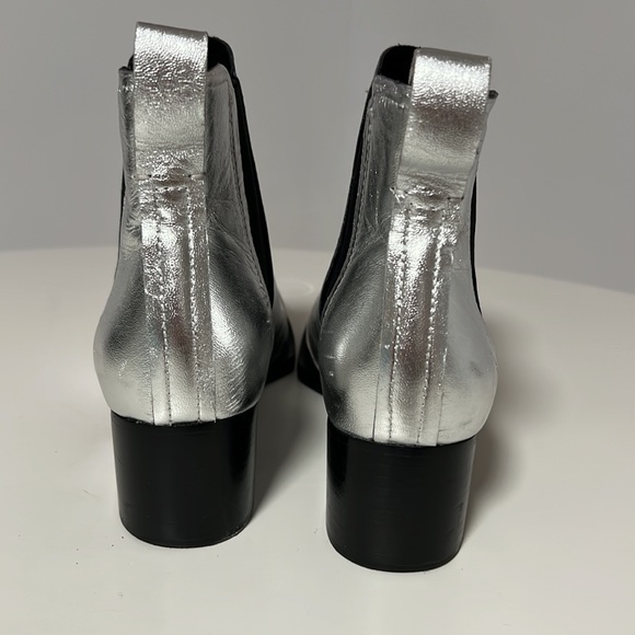 Excellent Rag & Bone Silver Leather Ankle Booties - Picture 13 of 14